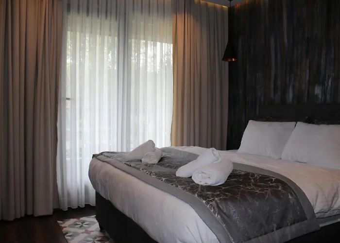 Adess Oda ve Kahvaltı